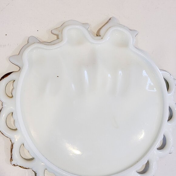 Vintage Milk Glass Kittens on Hanging Plate - Picture 4 of 4